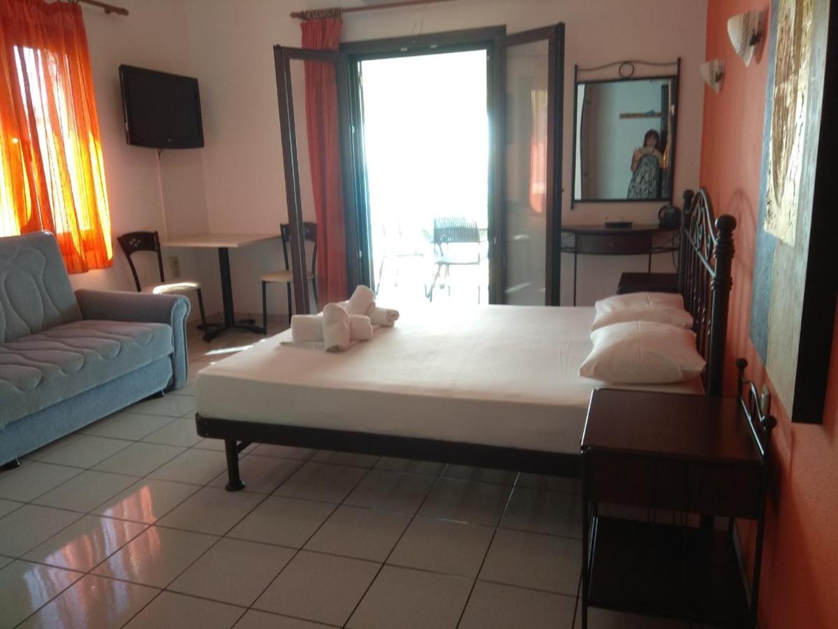 Marinos Aparts Aparthotel Σύβοτα Εξωτερικό φωτογραφία