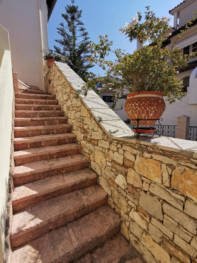 Marinos Aparts Aparthotel Σύβοτα Εξωτερικό φωτογραφία
