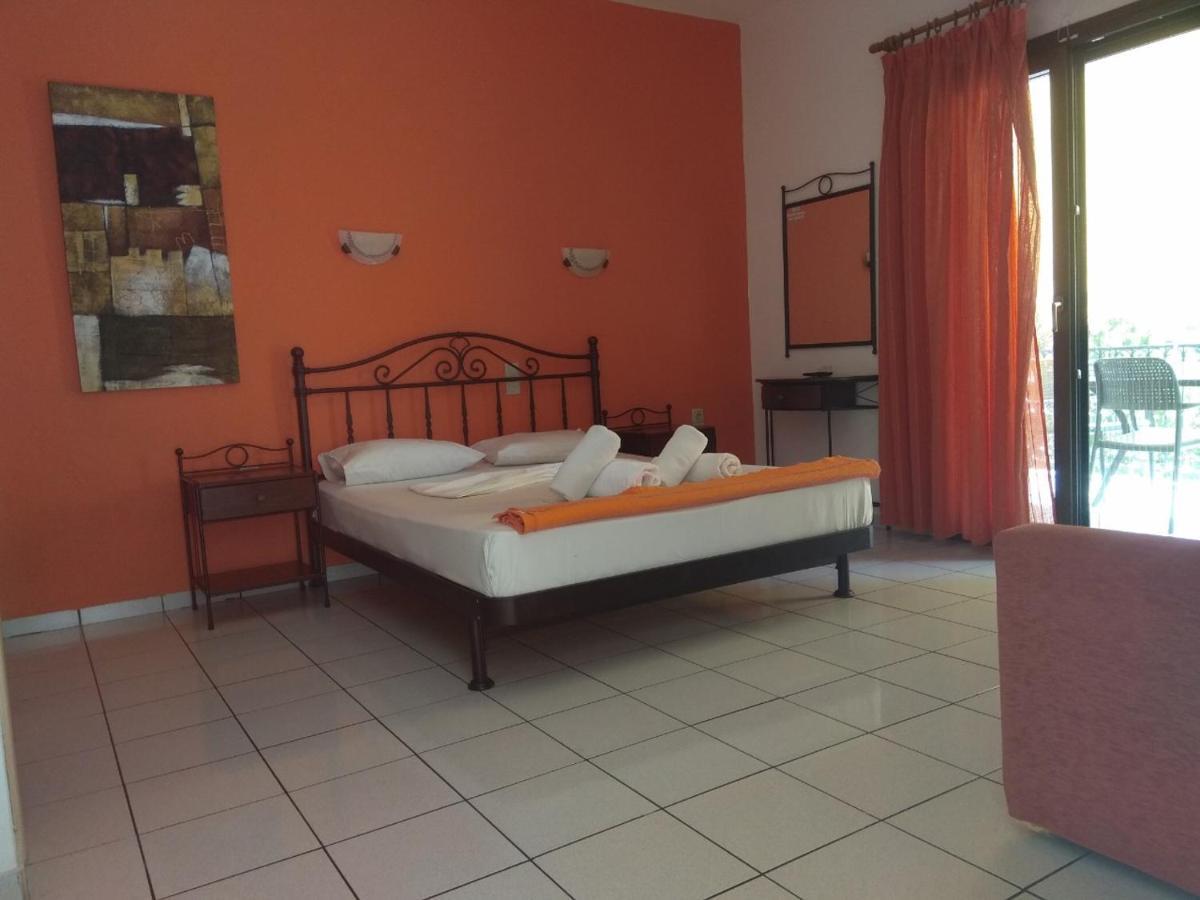 Marinos Aparts Aparthotel Σύβοτα Εξωτερικό φωτογραφία