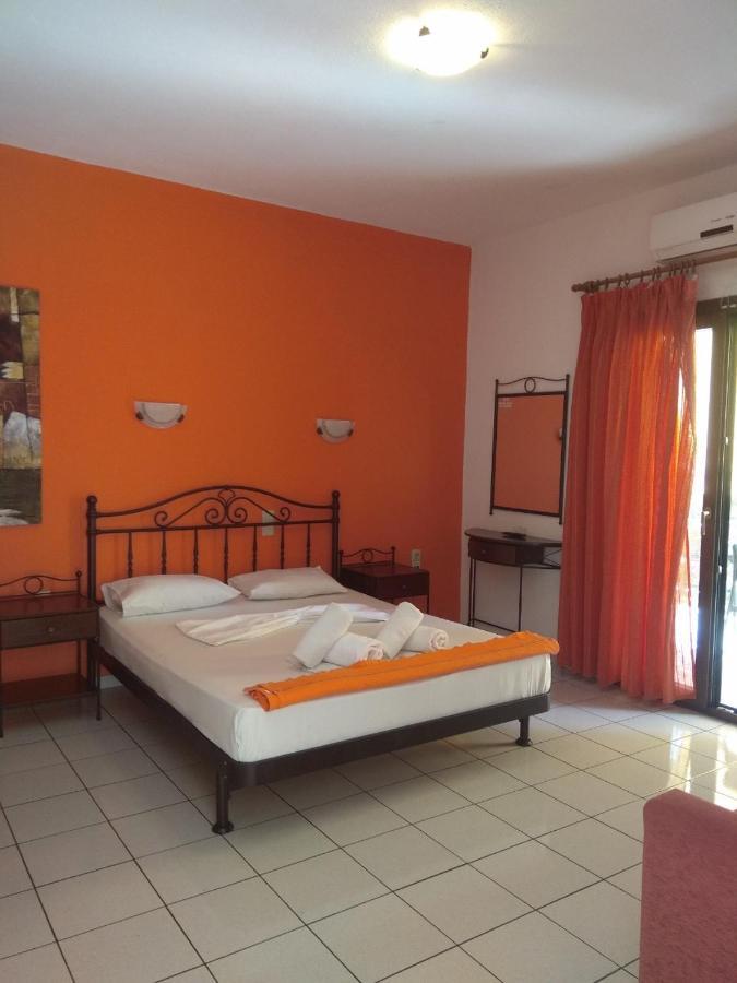 Marinos Aparts Aparthotel Σύβοτα Εξωτερικό φωτογραφία